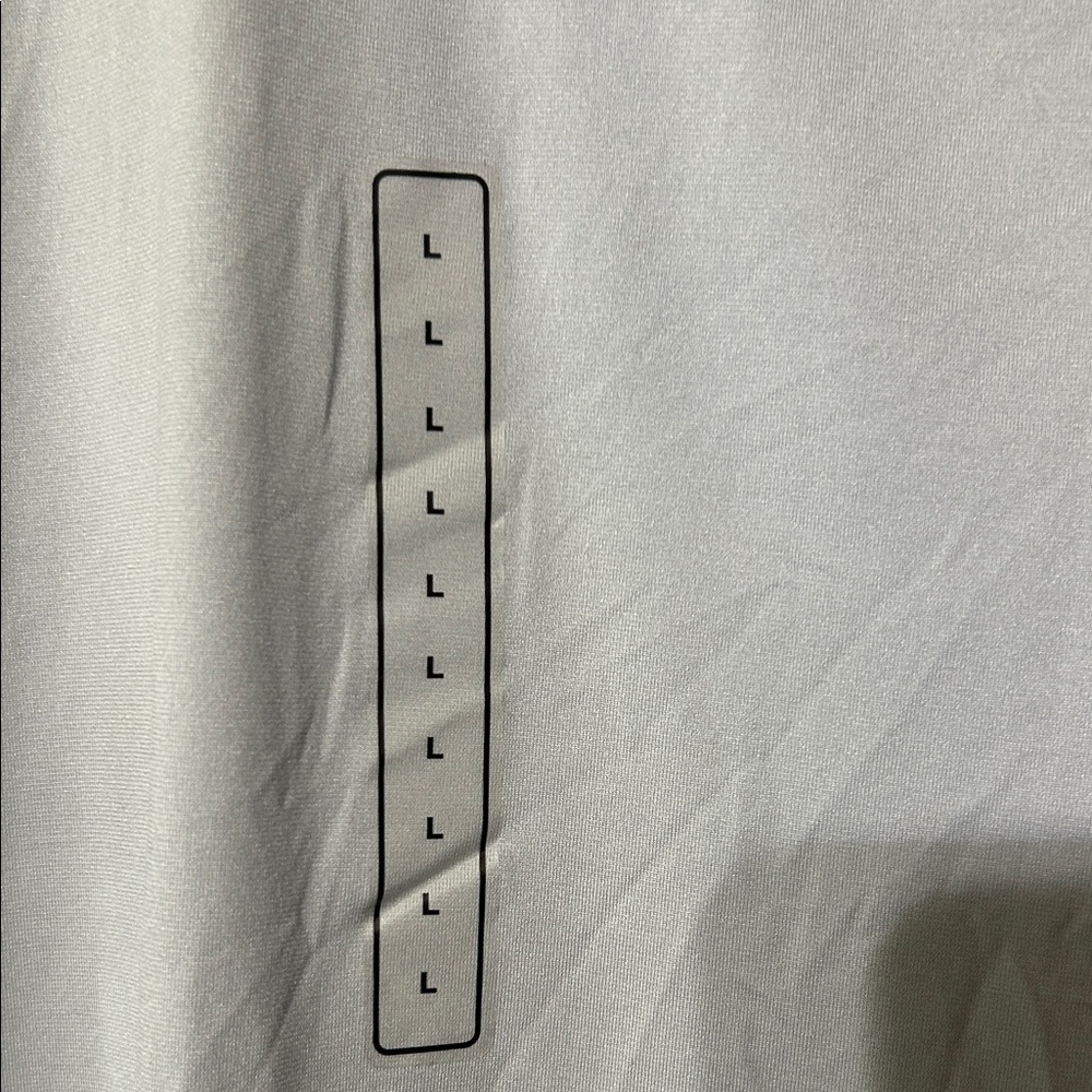 Under Armour Men's Light Gray Short Sleeve Tee - Picture 3 of 4
